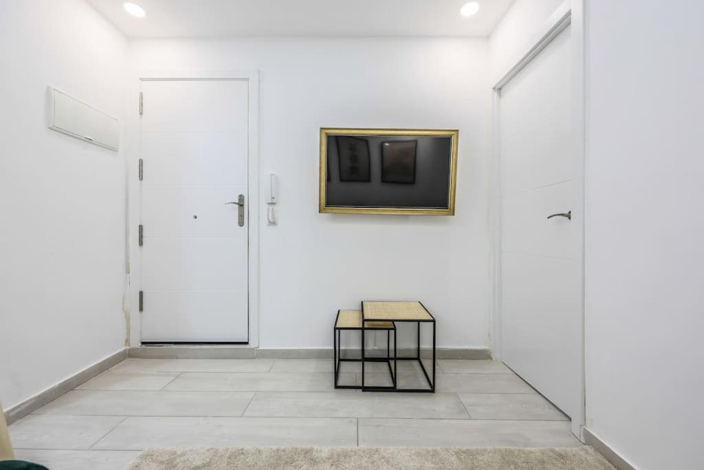 Luxe Apartment In Tetuan Madrid Exterior photo