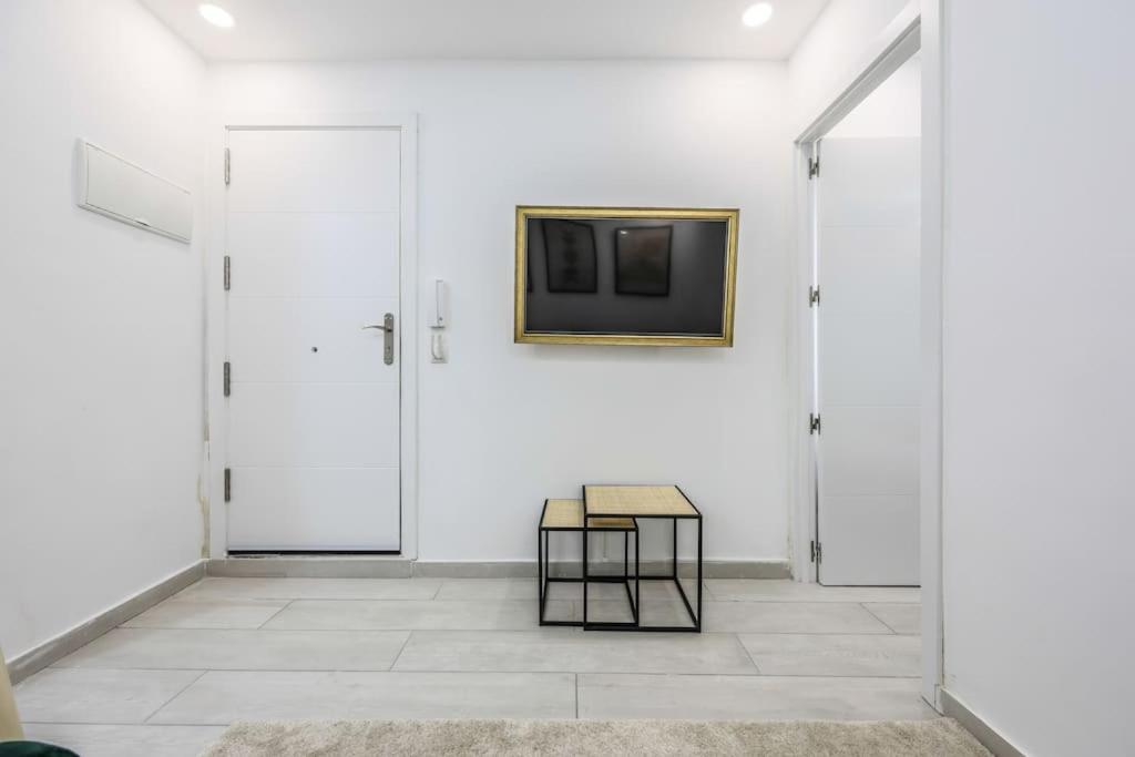 Luxe Apartment In Tetuan Madrid Exterior photo